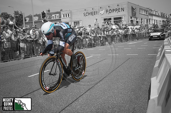 Cavendish Eye Balls out